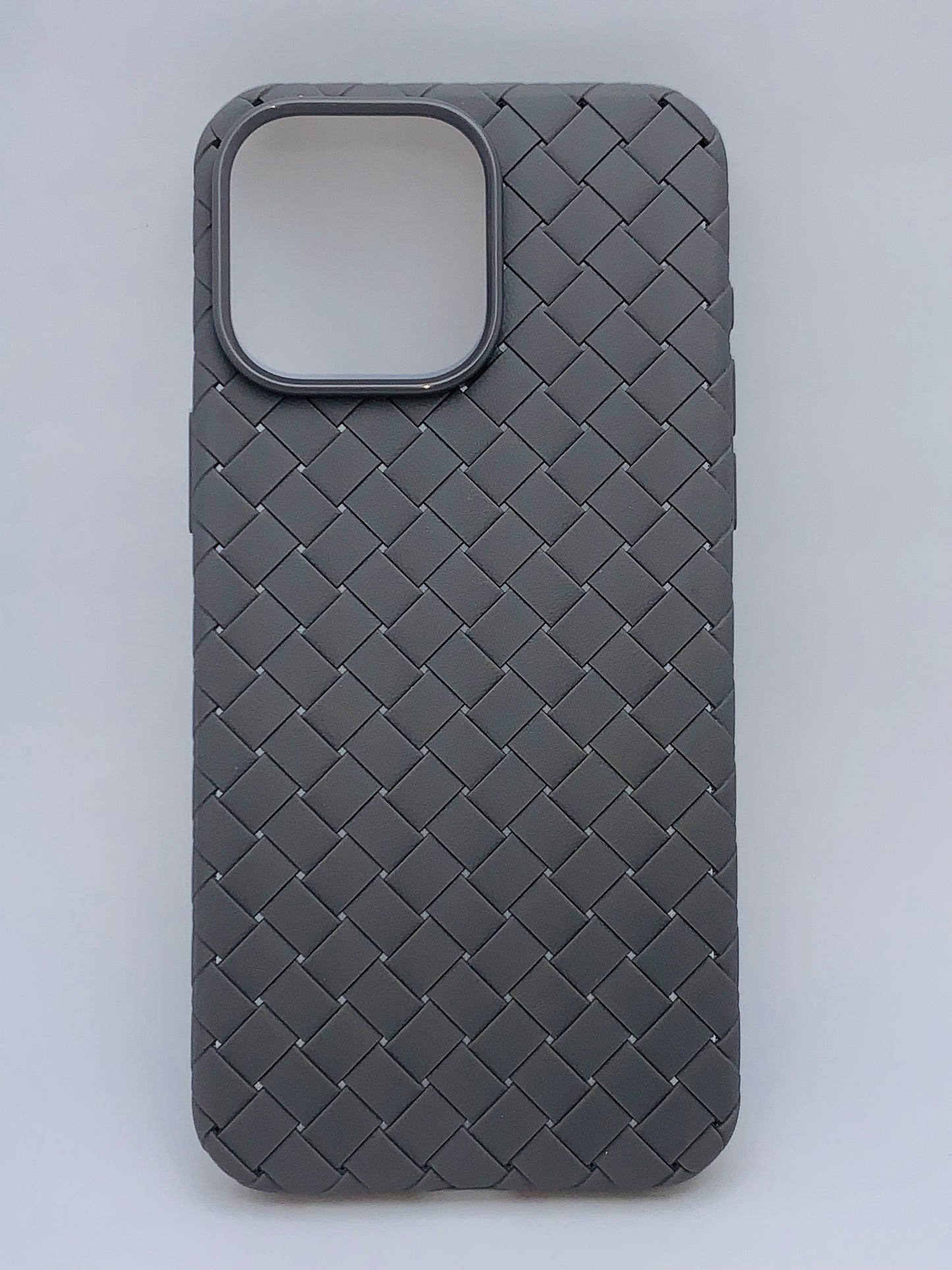 Woven iPhone Case – Sleek Pattern Design